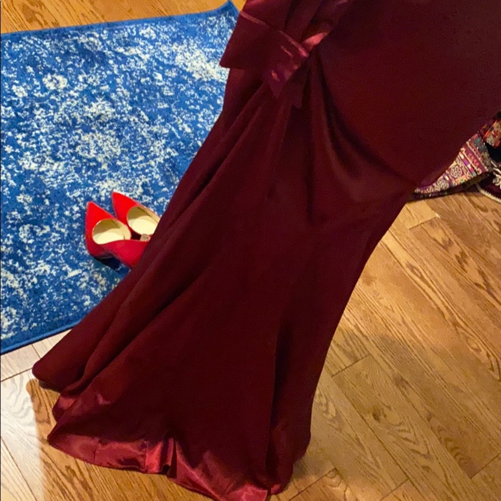 Dress - Picture 4 of 5